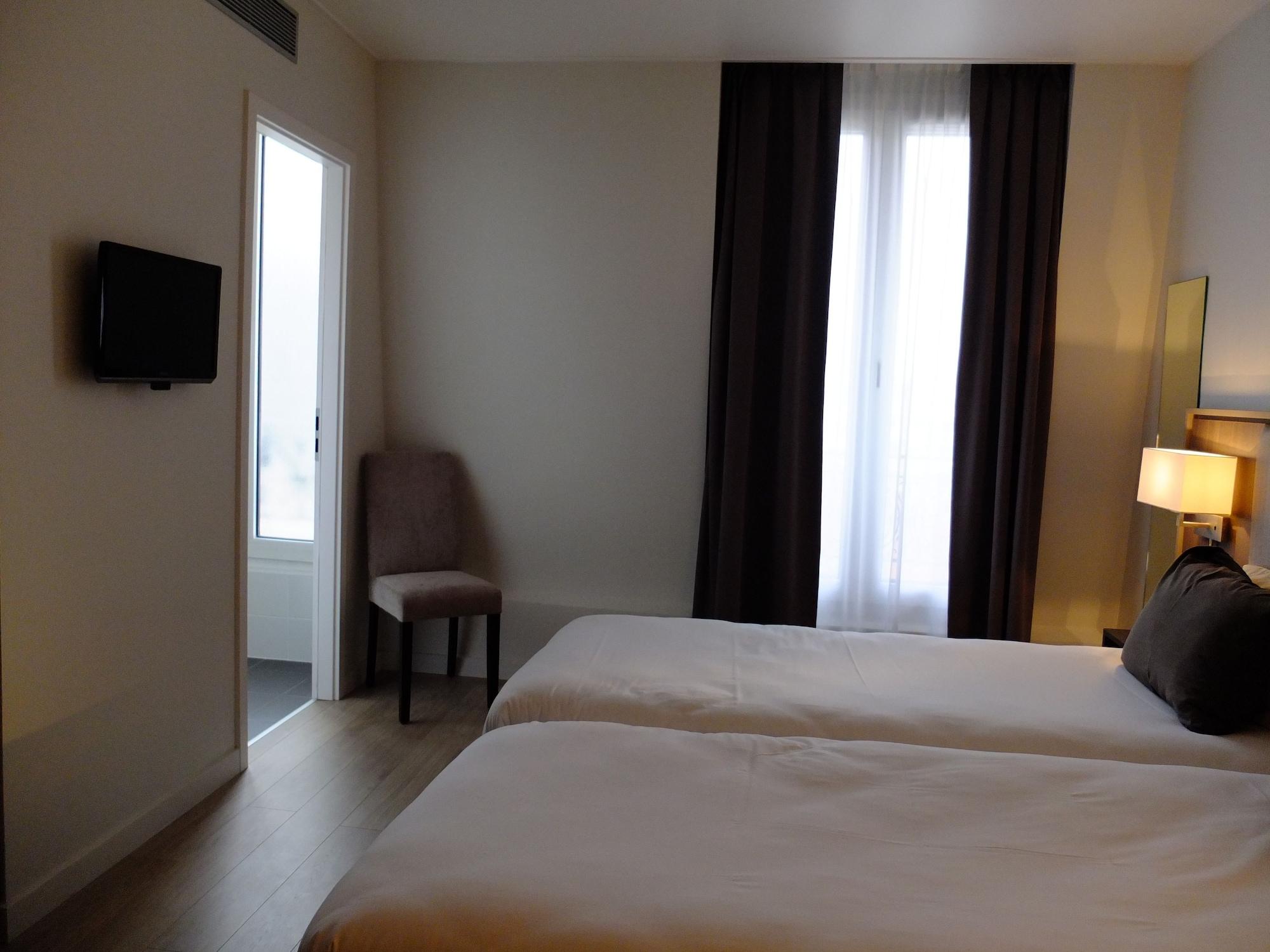 Hotel De Flore - Montmartre Paris Ngoại thất bức ảnh