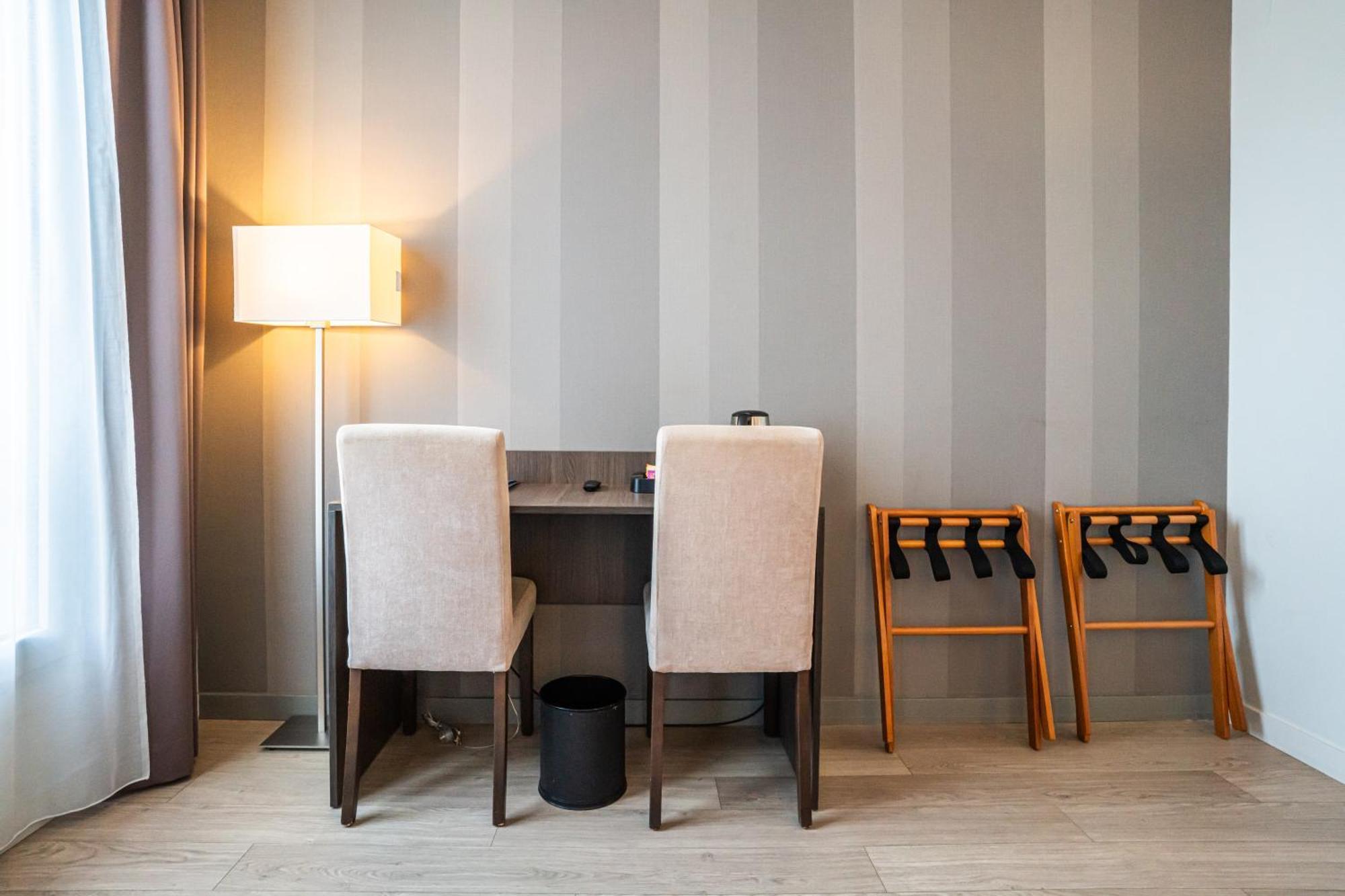 Hotel De Flore - Montmartre Paris Ngoại thất bức ảnh