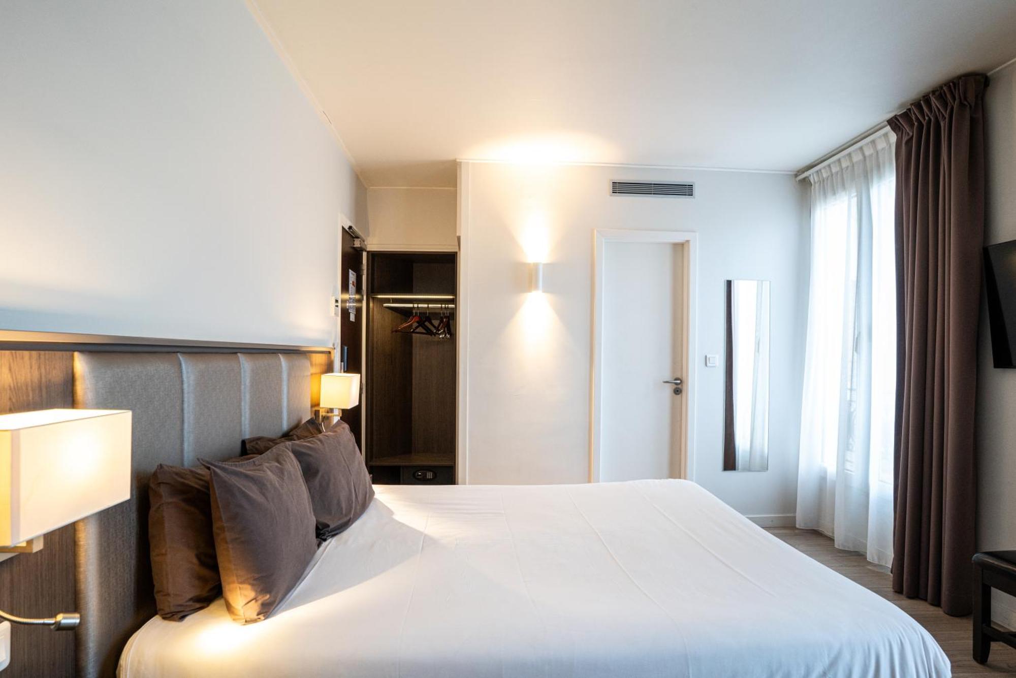 Hotel De Flore - Montmartre Paris Ngoại thất bức ảnh