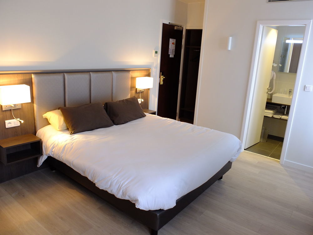Hotel De Flore - Montmartre Paris Ngoại thất bức ảnh